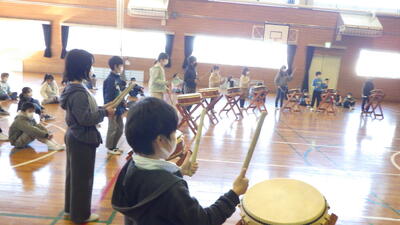 交代しながらリズムの練習