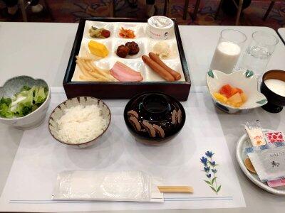 今日の朝食