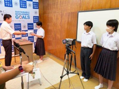 表彰式の様子