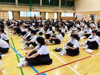 立会演説会の様子