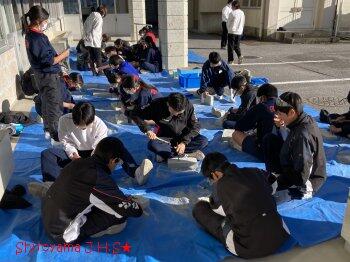 大谷石加工体験の様子