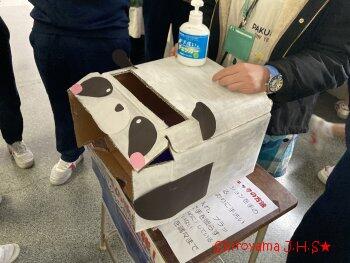 手洗いチェックの様子