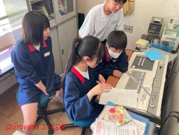 「城中ラジオ」のスタジオより