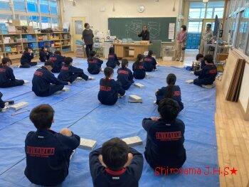 大谷石加工体験の様子