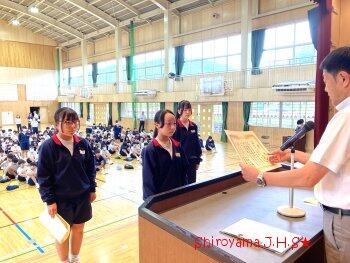 全校朝会の様子