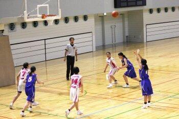 女子バスケットボール部の様子