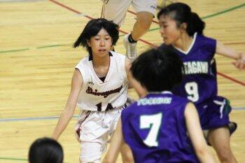 女子バスケットボール部の様子