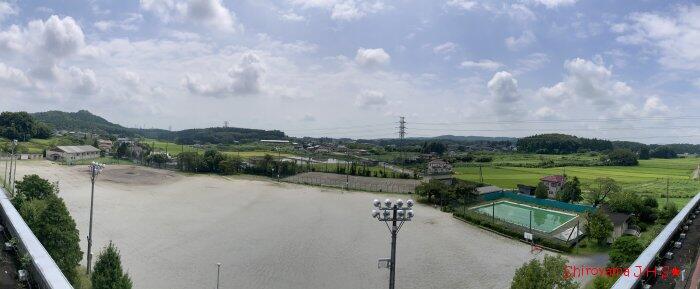 校舎より南を望む