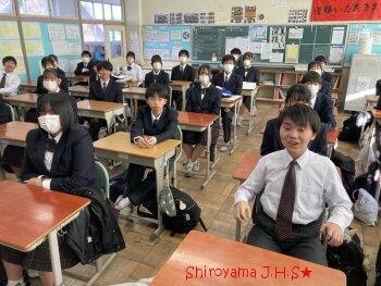 冬季休業前集会の様子