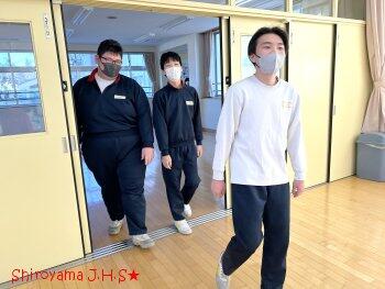バイキング給食の様子