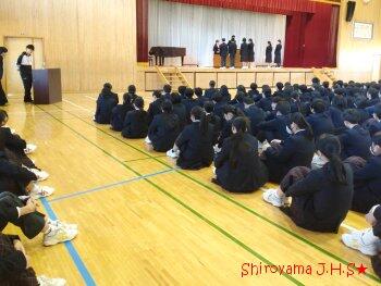 全校朝会の様子