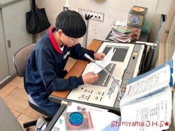 広報委員 お昼の放送