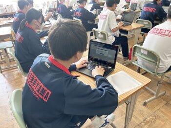 全国学力・学習状況調査の様子