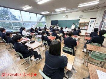 生徒会朝会の様子