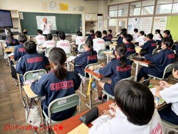 2年3組の様子