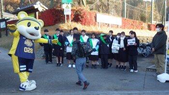 あいさつ運動の様子