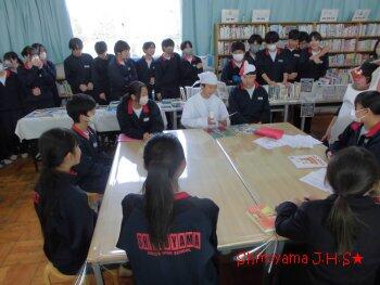 ビブリオバトルの様子