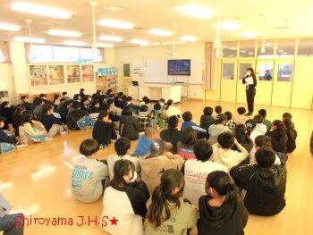 小6中学校訪問の様子