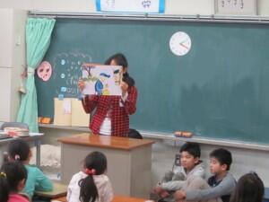 6年生と1年生とのふれあい4 6年生と1年生とのふれあい4