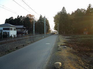 西川田１丁目・東武線線路沿い
