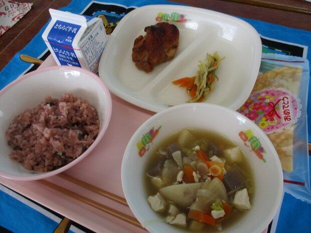 お赤飯給食