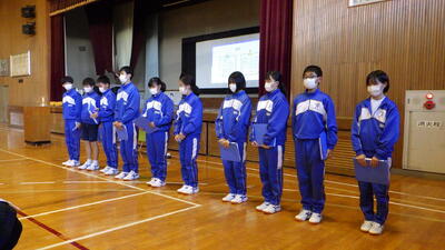 社会体験学習報告を担当したメンバー